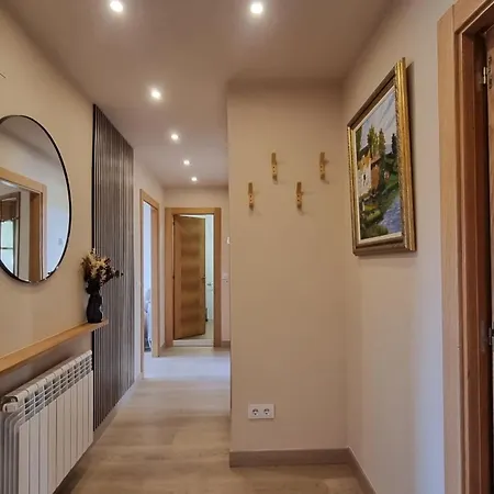 El Mirador Del Puerto * 라네스